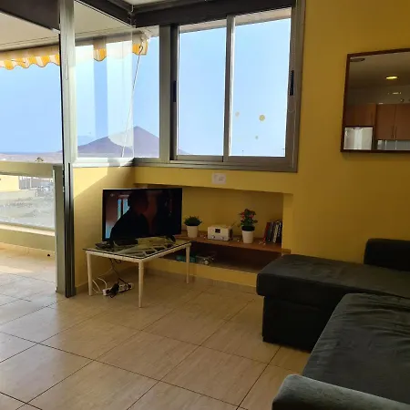 Barraquito, Balcony With Sea View, Close To The Beach, Wifi, Ideal For Surfers Apartment *